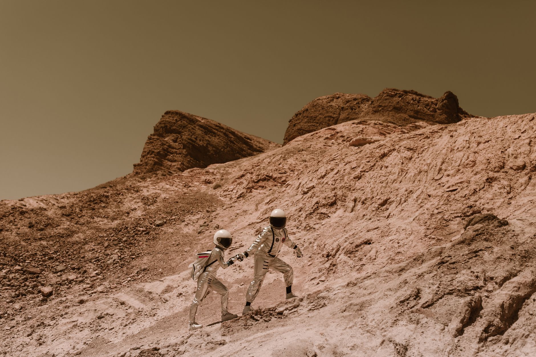 Martian moon heist: The bold plan to capture cosmic treasures